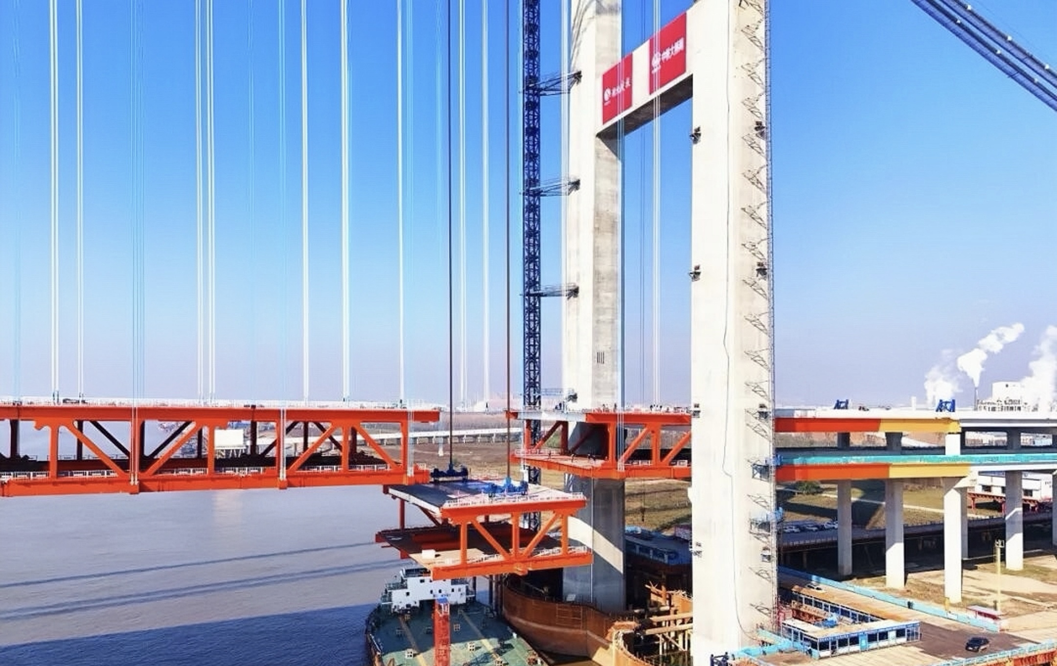 20251202744598.jpg 微信图片_20251202154726_2231_775.jpg